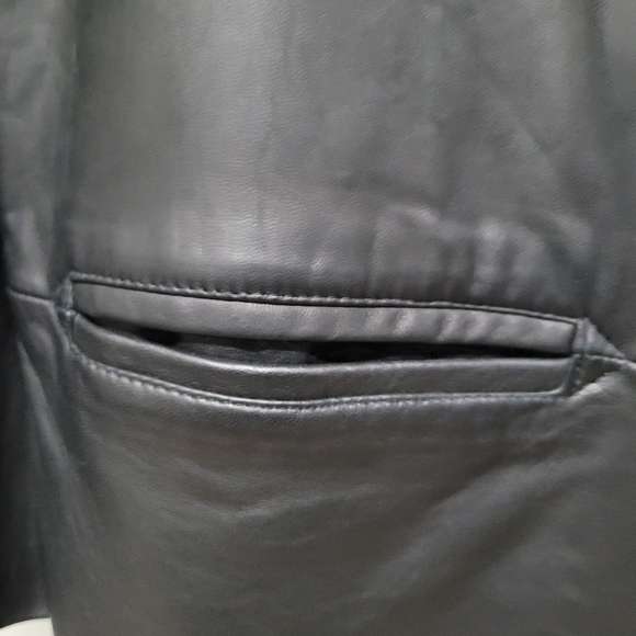 Vintage Leather Black Women's 1980's Jacket Blazer Retro shoulder pads - Picture 6 of 16